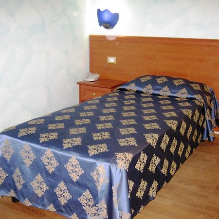 Hotel Villa D'Evoli Castropignano Szoba fotó