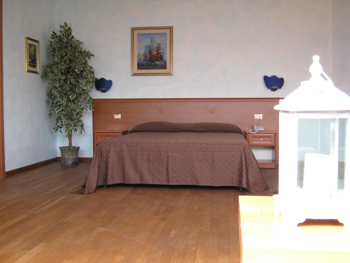 Hotel Villa D'Evoli Castropignano Kültér fotó